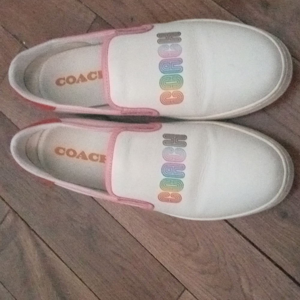 Women coach slip on shoes
